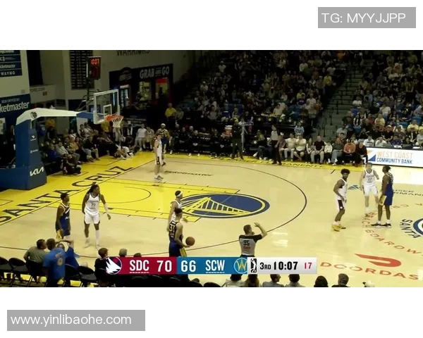 勇士与快船2016年精彩对决录像回放全程回顾与分析